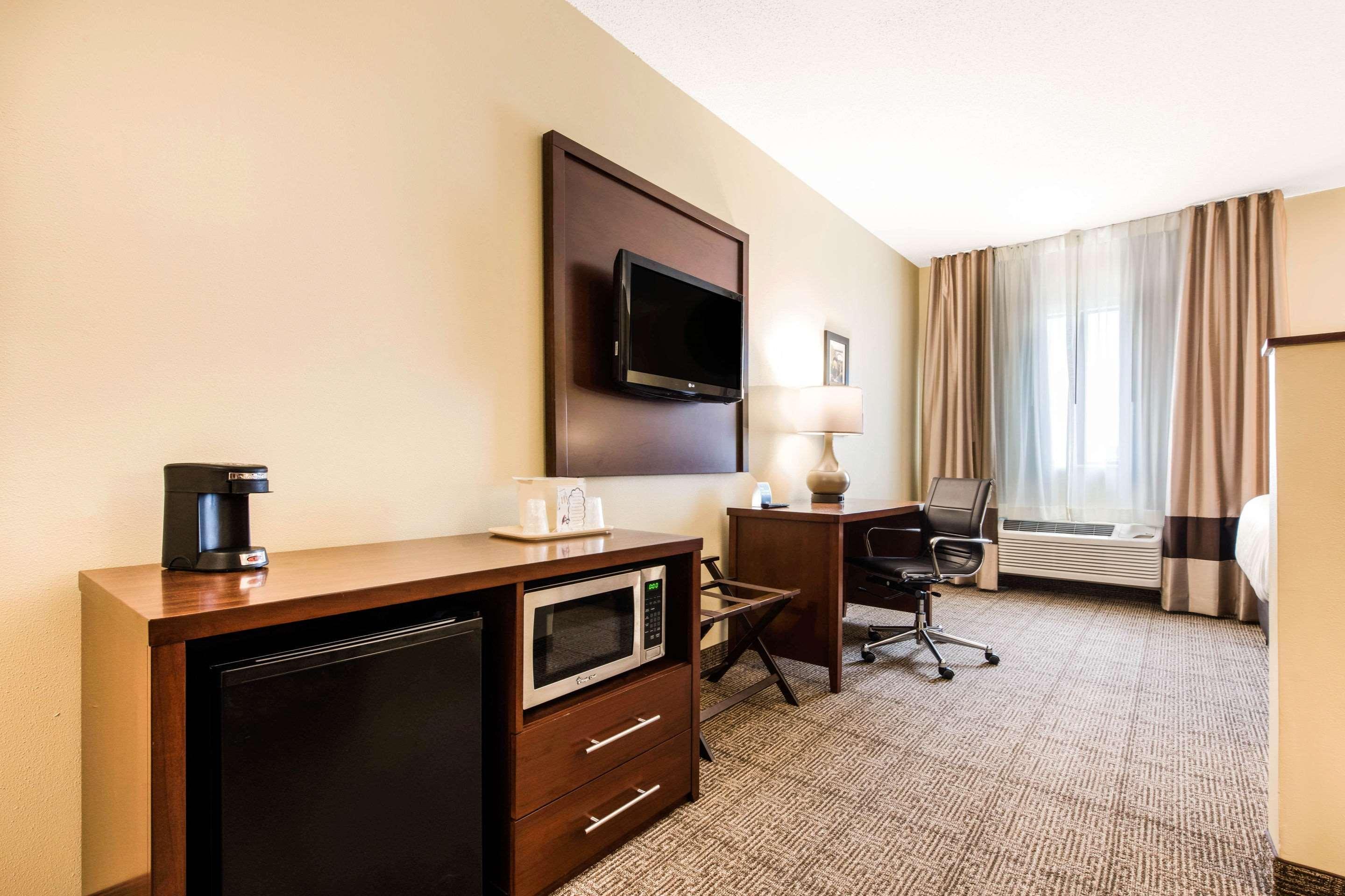 Comfort Inn & Suites Streetsboro - Kent Exteriér fotografie